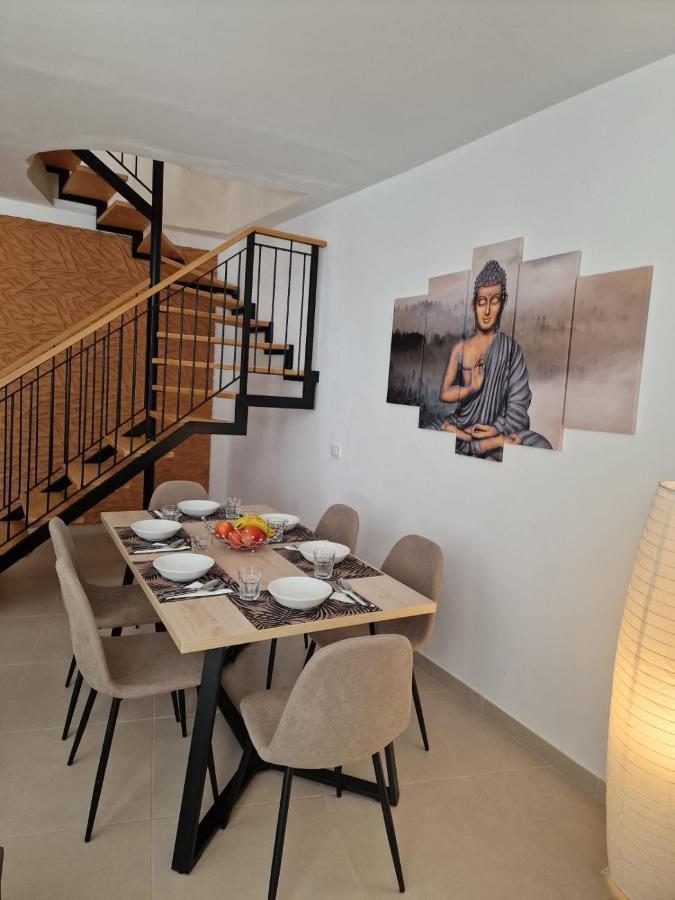 Duplex De 2 Habitaciones Y 2 Banos Y Con Jackuzzi Privado Tamaimo المظهر الخارجي الصورة