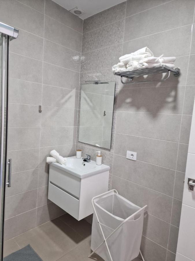 Duplex De 2 Habitaciones Y 2 Banos Y Con Jackuzzi Privado Tamaimo المظهر الخارجي الصورة